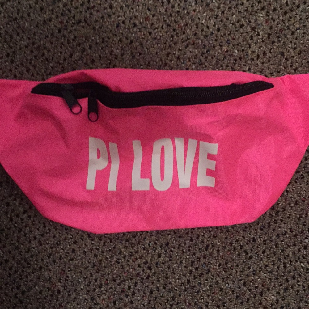 ADPi “Pi Love” fanny pack